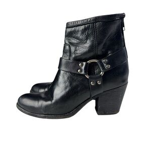 Frye Tabitha Harness Short Boot Black Women’s size 7.5 B